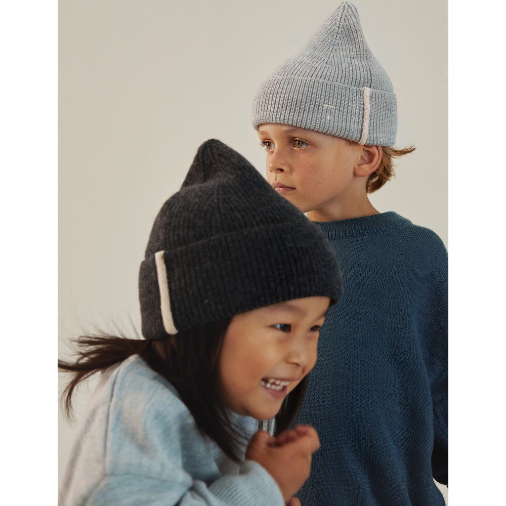 Knitted Beanie | Nearly Black Melange