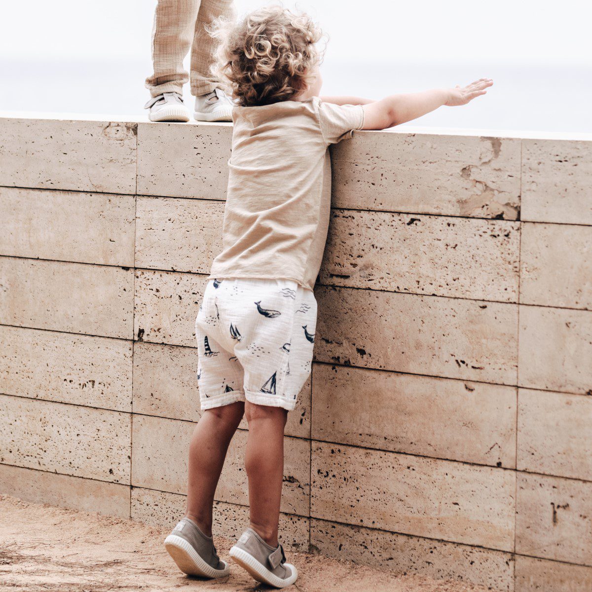 Boat T-Shirt & Marine Shorts | Sand/Ecru