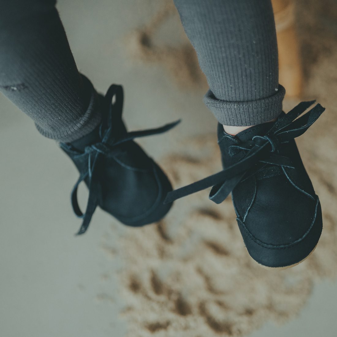 Ozzy | Navy Nubuck
