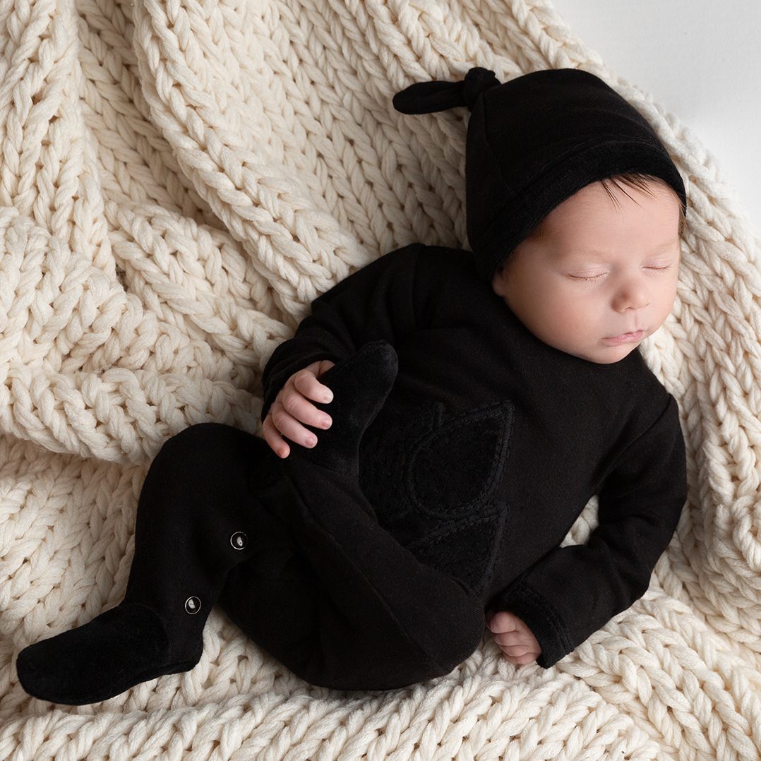Velveteen Graphic Baby Footie | Black