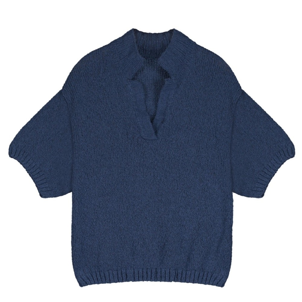 Boucle Shirt & Striped Shorts