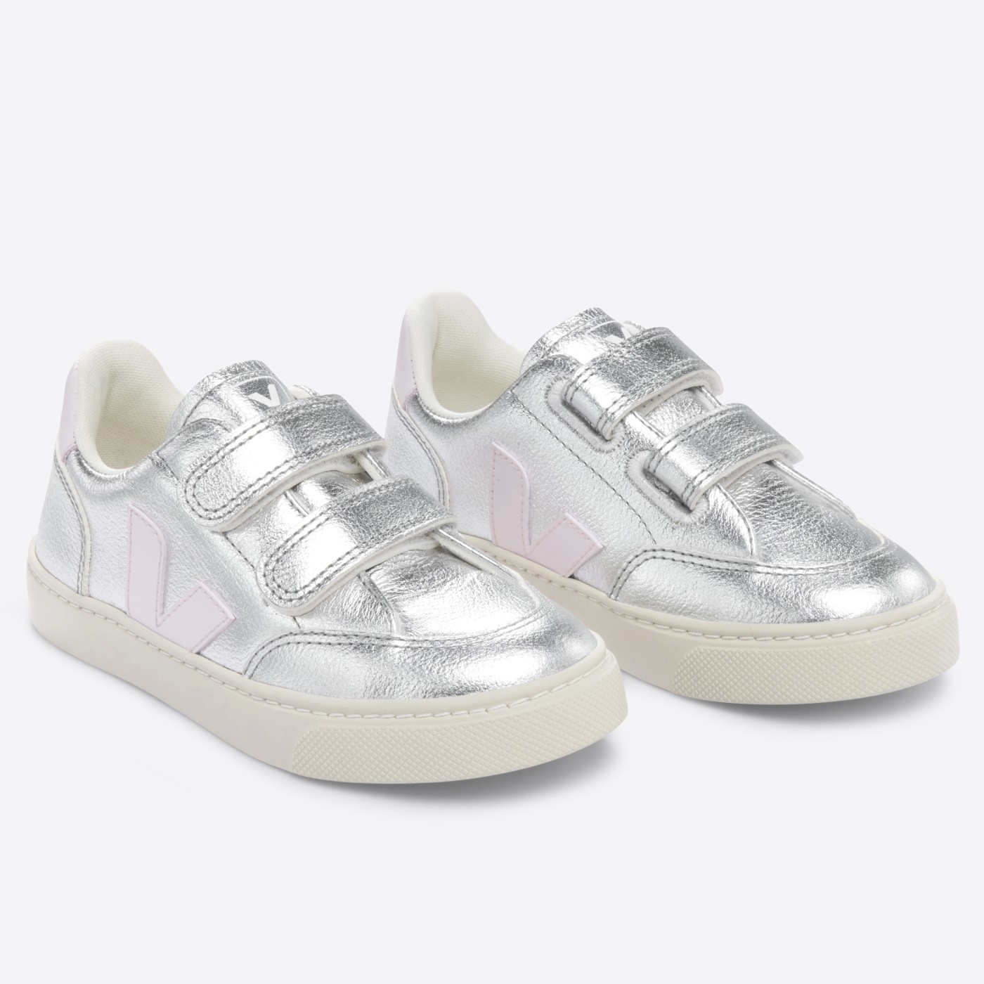 V12 Leather Silver Lassi