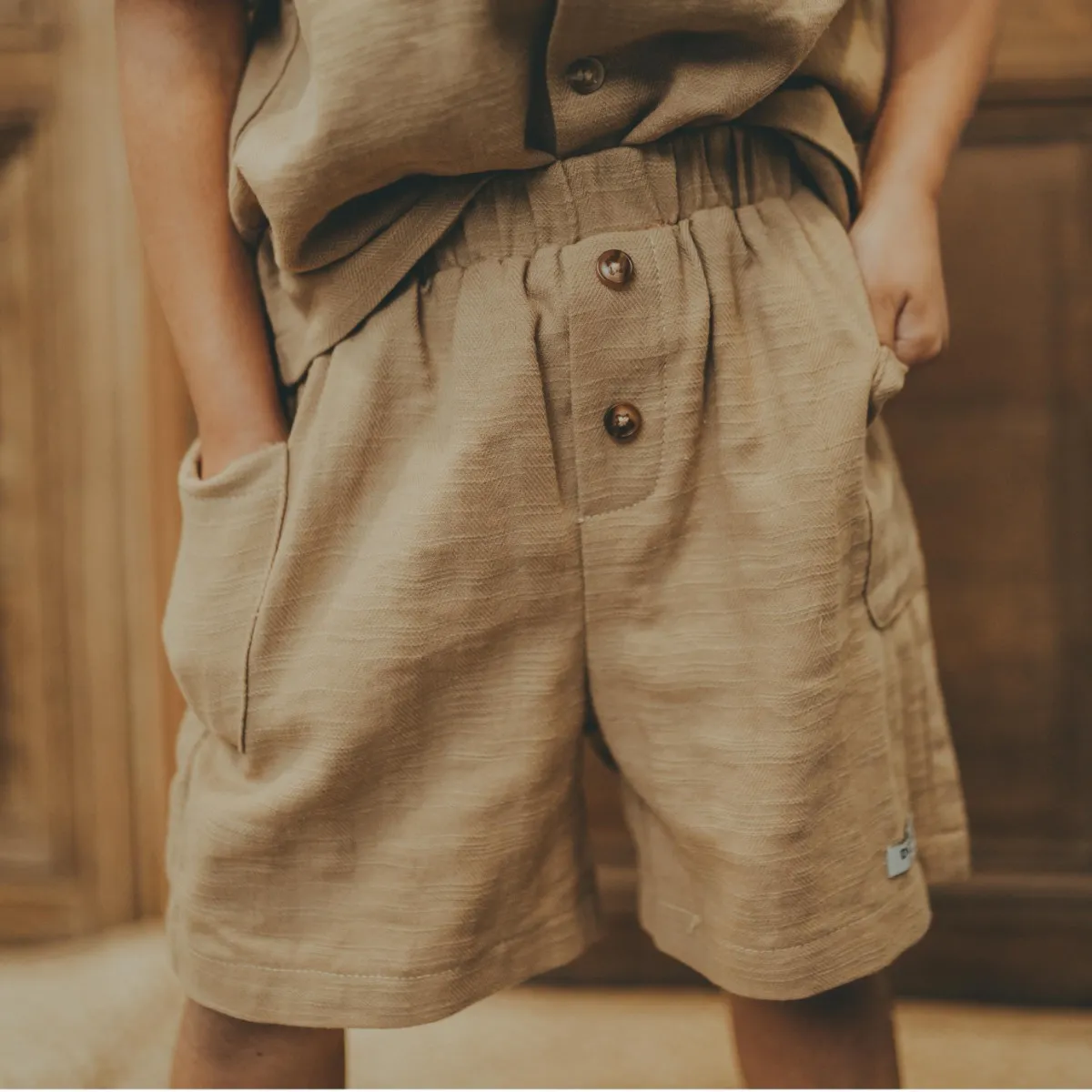 Sankt Shirt & Waid Shorts | Light Hay
